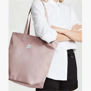 Herschel Supply Co Mica Tote Bag Ash Rose
Carryon Zipper Top Travel Bag NWT